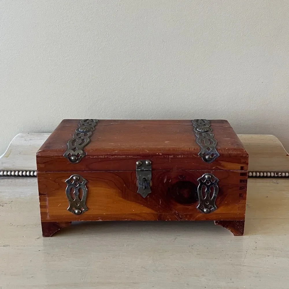 Cedar Trinket Box